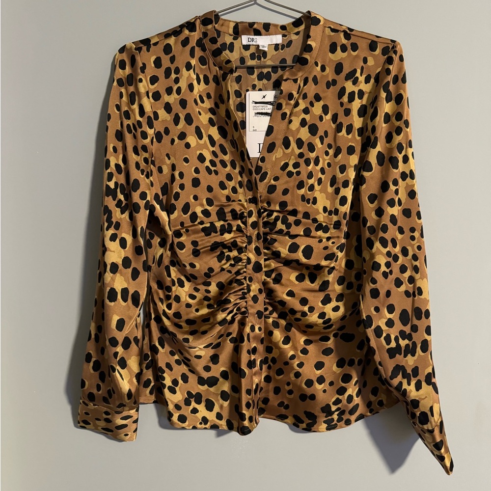 NWT DR2 Size S women’s leopard print button up blouse
